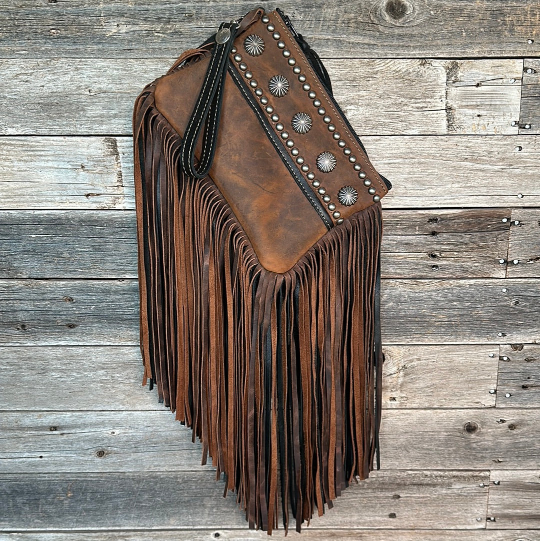 Concho Bucker w/ dual Fringe